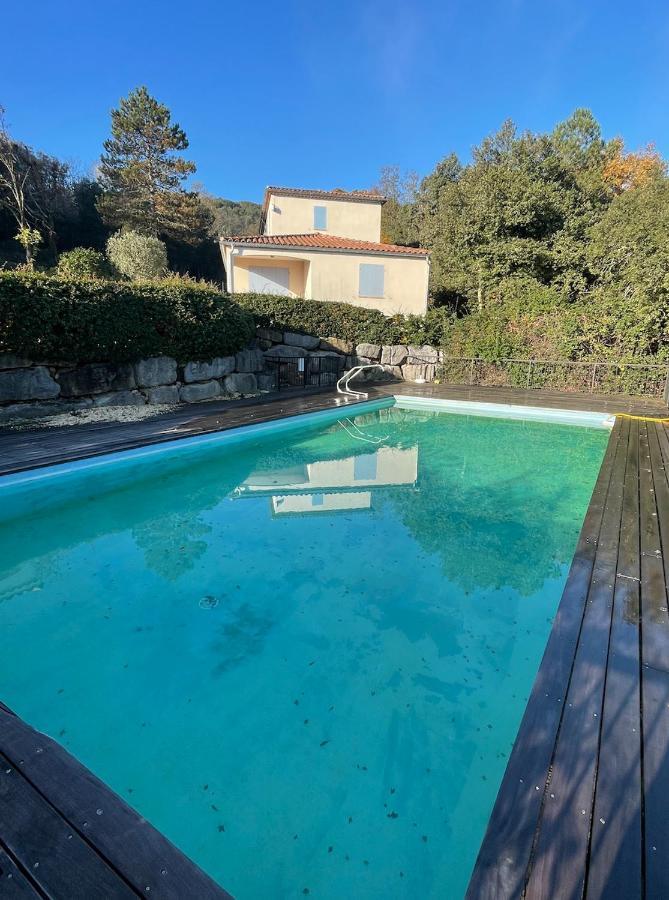 Chez Laura Pres Du Pont D'Arc Villa Salavas Exteriör bild